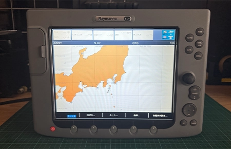 E120 多機能ディスプレイ_①