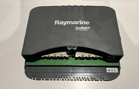 スイッチングハブ