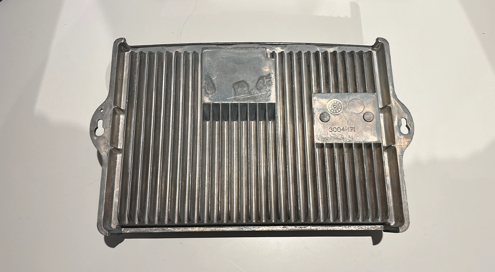 VCM100 電圧コンバーターモジュール 画像④